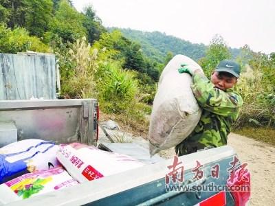 【新春走基层】捧起“致富叶”嗅到茶芬芳